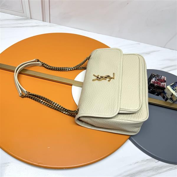 2026127204340873 620